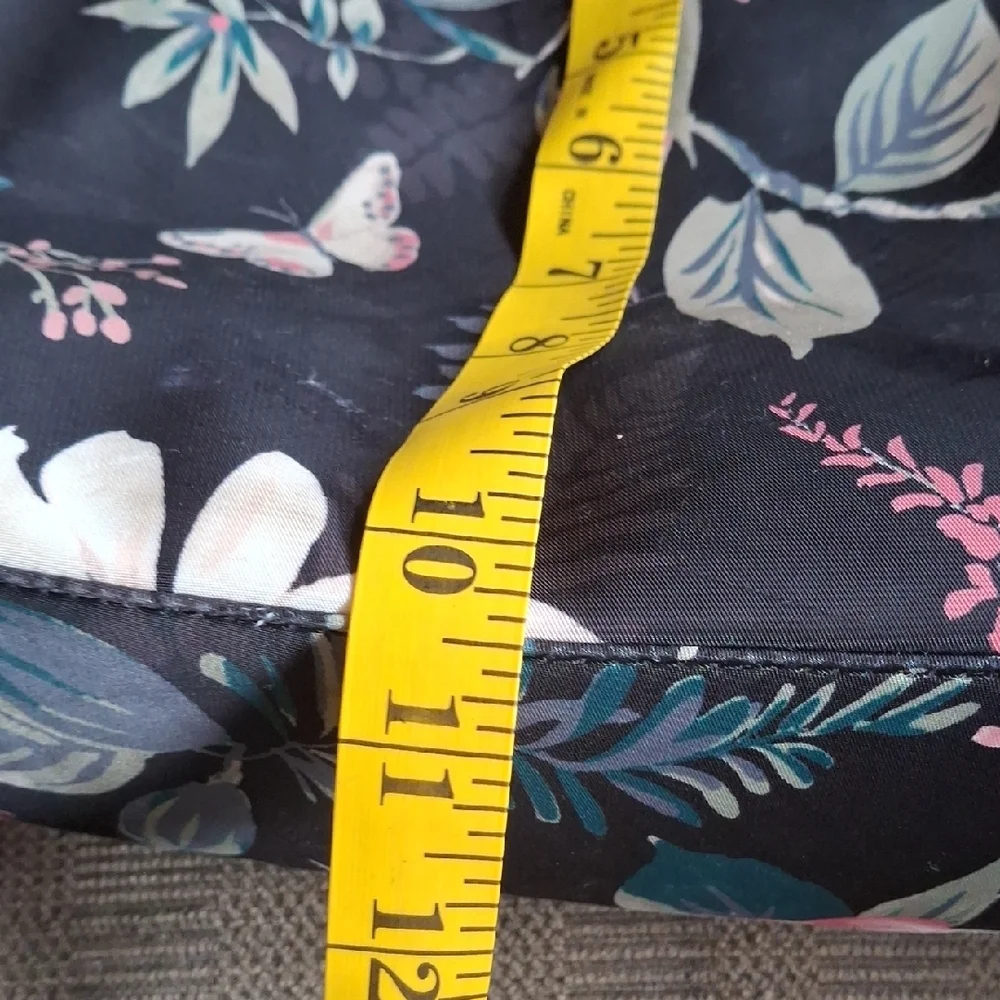 Kate Spade Black and Pink Floral Tote Bag - Picture 5 of 10